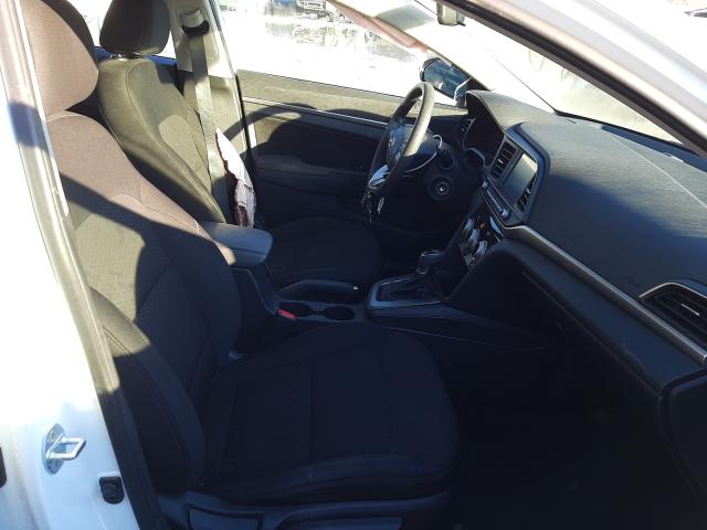 Photo 4 VIN: 5NPD84LF6KH418702 - HYUNDAI ELANTRA SE 