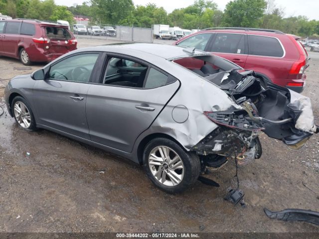 Photo 2 VIN: 5NPD84LF6KH419171 - HYUNDAI ELANTRA 