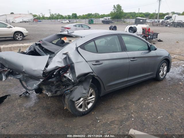 Photo 3 VIN: 5NPD84LF6KH419171 - HYUNDAI ELANTRA 