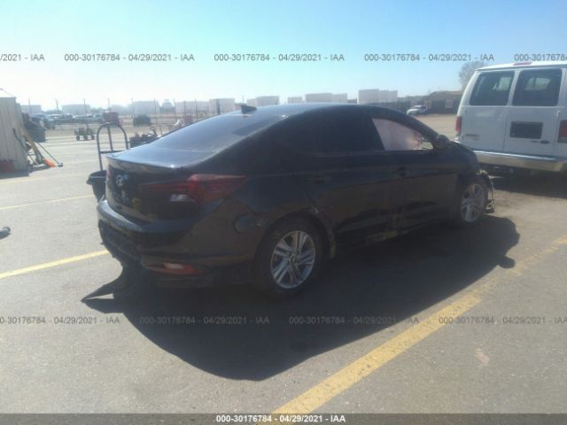 Photo 3 VIN: 5NPD84LF6KH426170 - HYUNDAI ELANTRA 