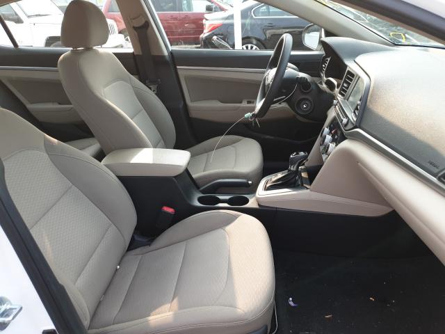 Photo 4 VIN: 5NPD84LF6KH426993 - HYUNDAI ELANTRA SE 