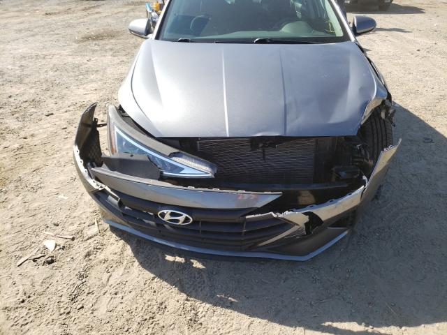 Photo 8 VIN: 5NPD84LF6KH433197 - HYUNDAI ELANTRA SE 