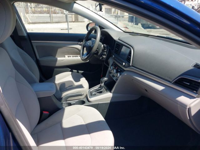 Photo 4 VIN: 5NPD84LF6KH441476 - HYUNDAI ELANTRA 