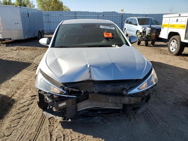 Photo 4 VIN: 5NPD84LF6KH445253 - HYUNDAI ELANTRA SE 