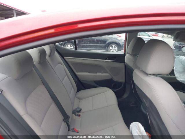 Photo 7 VIN: 5NPD84LF6KH449643 - HYUNDAI ELANTRA 