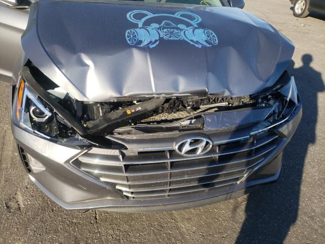 Photo 8 VIN: 5NPD84LF6KH451120 - HYUNDAI ELANTRA SE 