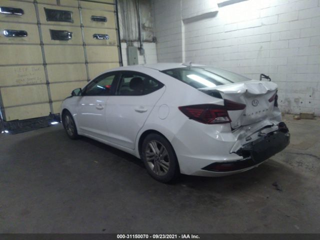 Photo 2 VIN: 5NPD84LF6KH470363 - HYUNDAI ELANTRA 