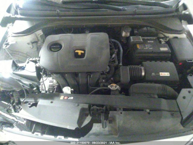 Photo 9 VIN: 5NPD84LF6KH470363 - HYUNDAI ELANTRA 