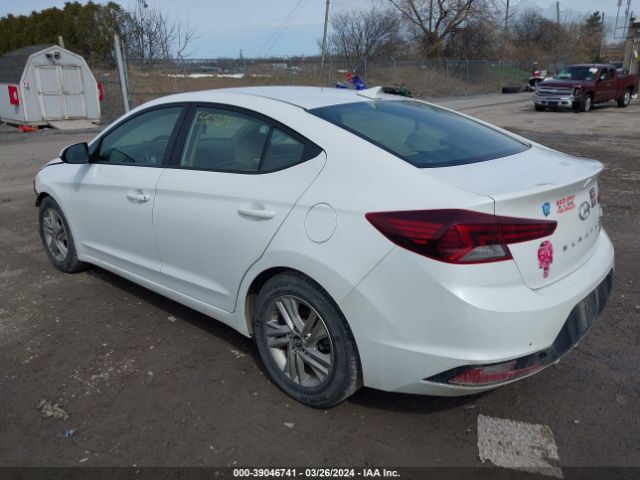 Photo 2 VIN: 5NPD84LF6KH472288 - HYUNDAI ELANTRA 