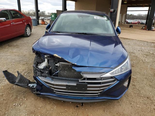 Photo 4 VIN: 5NPD84LF6KH472713 - HYUNDAI ELANTRA 