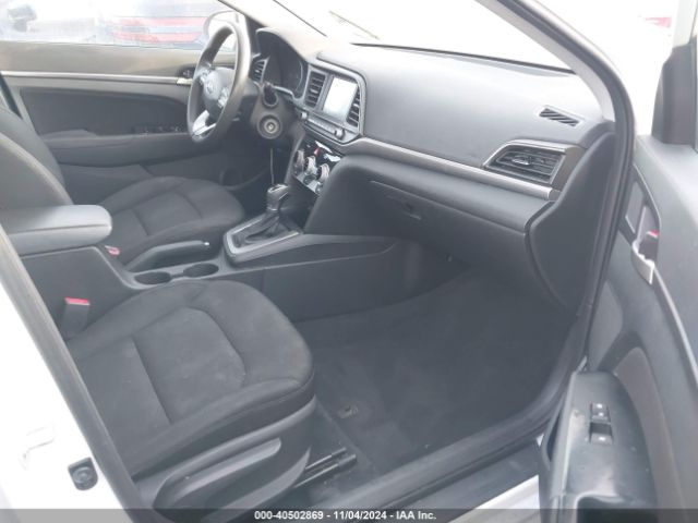 Photo 4 VIN: 5NPD84LF6KH474929 - HYUNDAI ELANTRA 