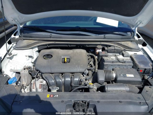 Photo 9 VIN: 5NPD84LF6KH474929 - HYUNDAI ELANTRA 