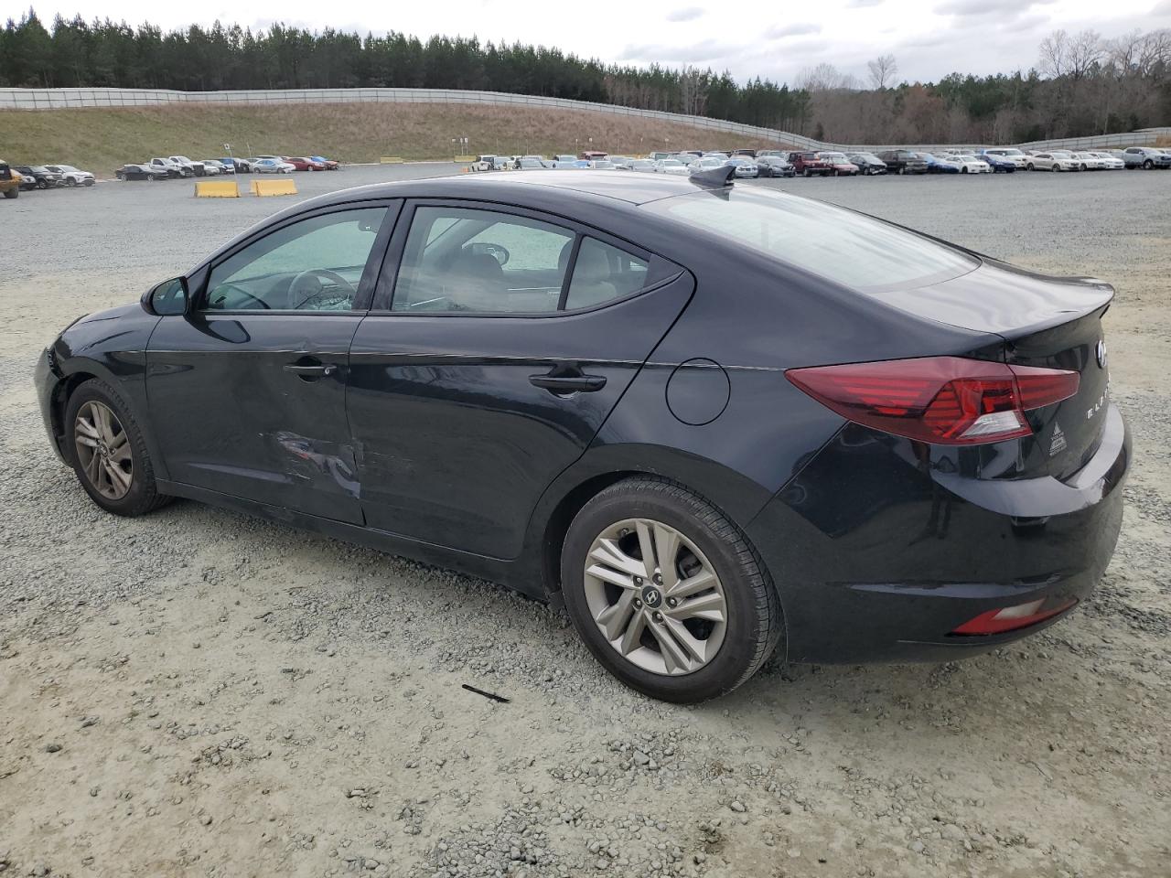 Photo 1 VIN: 5NPD84LF6KH481069 - HYUNDAI ELANTRA 