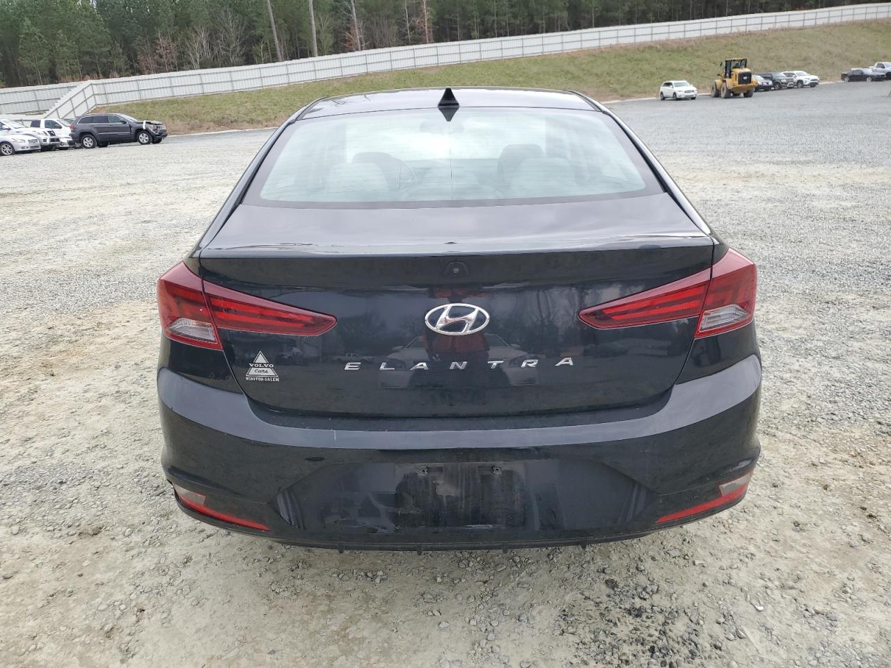 Photo 5 VIN: 5NPD84LF6KH481069 - HYUNDAI ELANTRA 