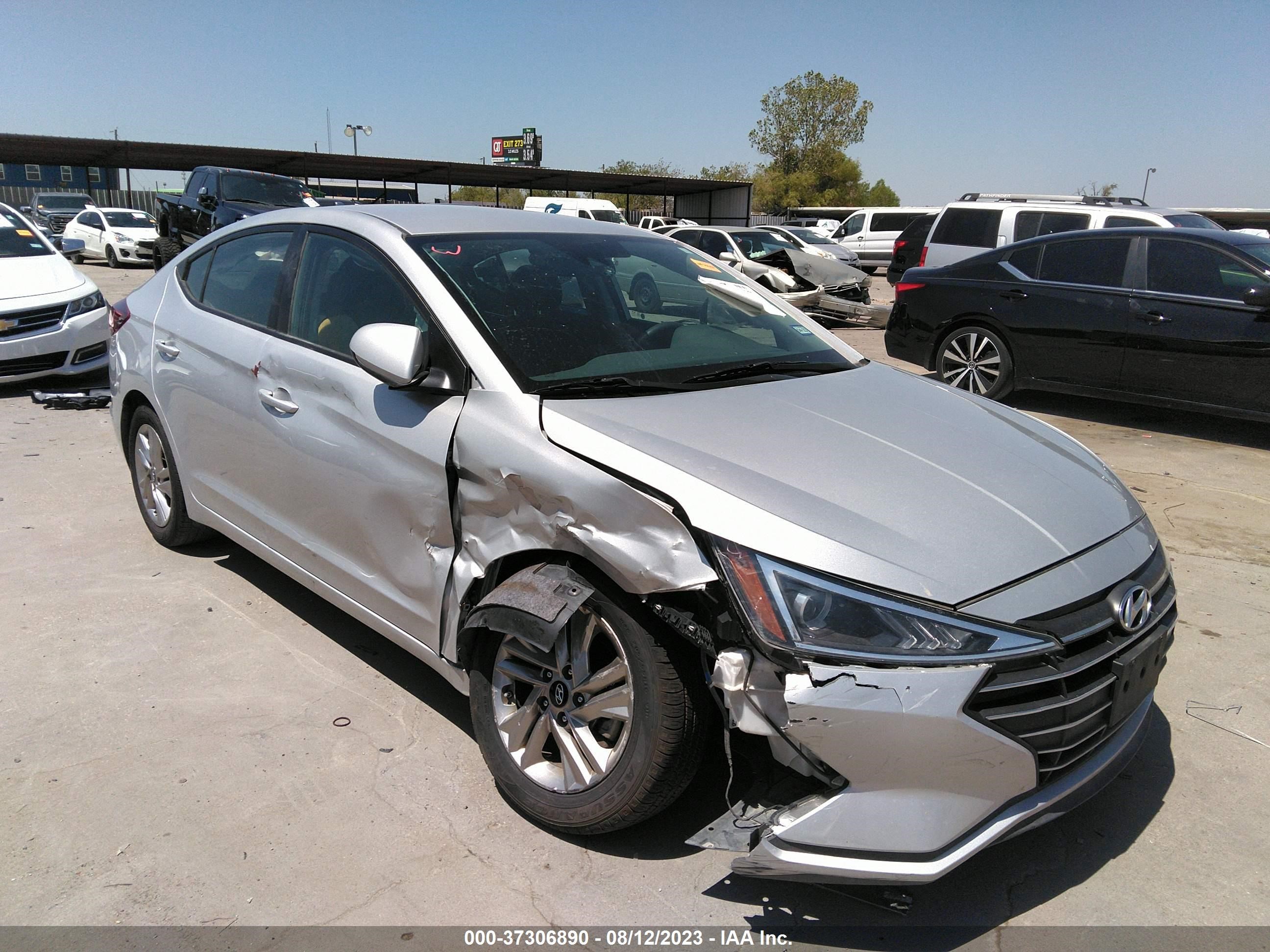 Photo 5 VIN: 5NPD84LF6KH482464 - HYUNDAI ELANTRA 