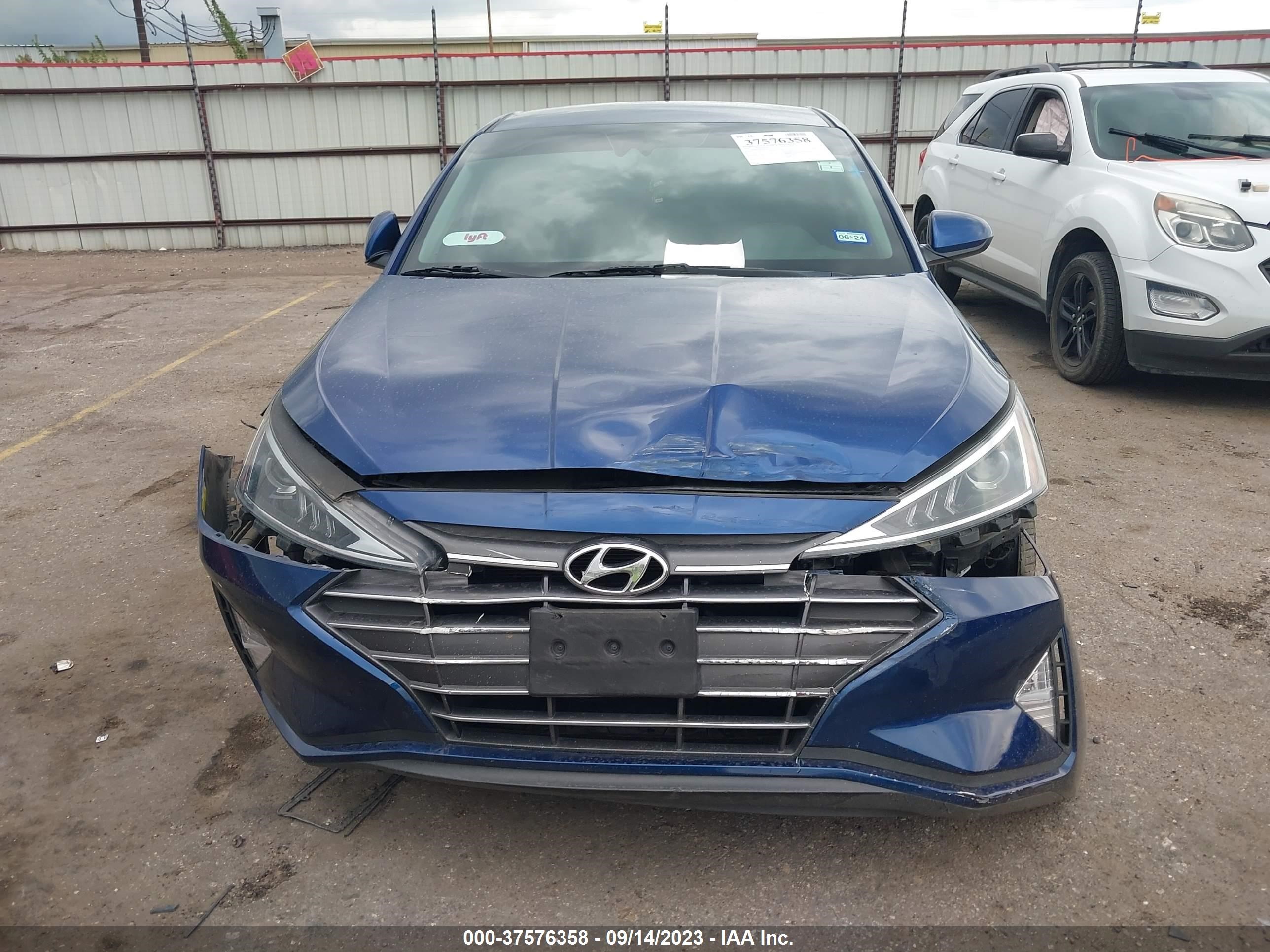 Photo 11 VIN: 5NPD84LF6LH539411 - HYUNDAI ELANTRA 