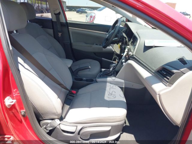 Photo 4 VIN: 5NPD84LF6LH555267 - HYUNDAI ELANTRA 