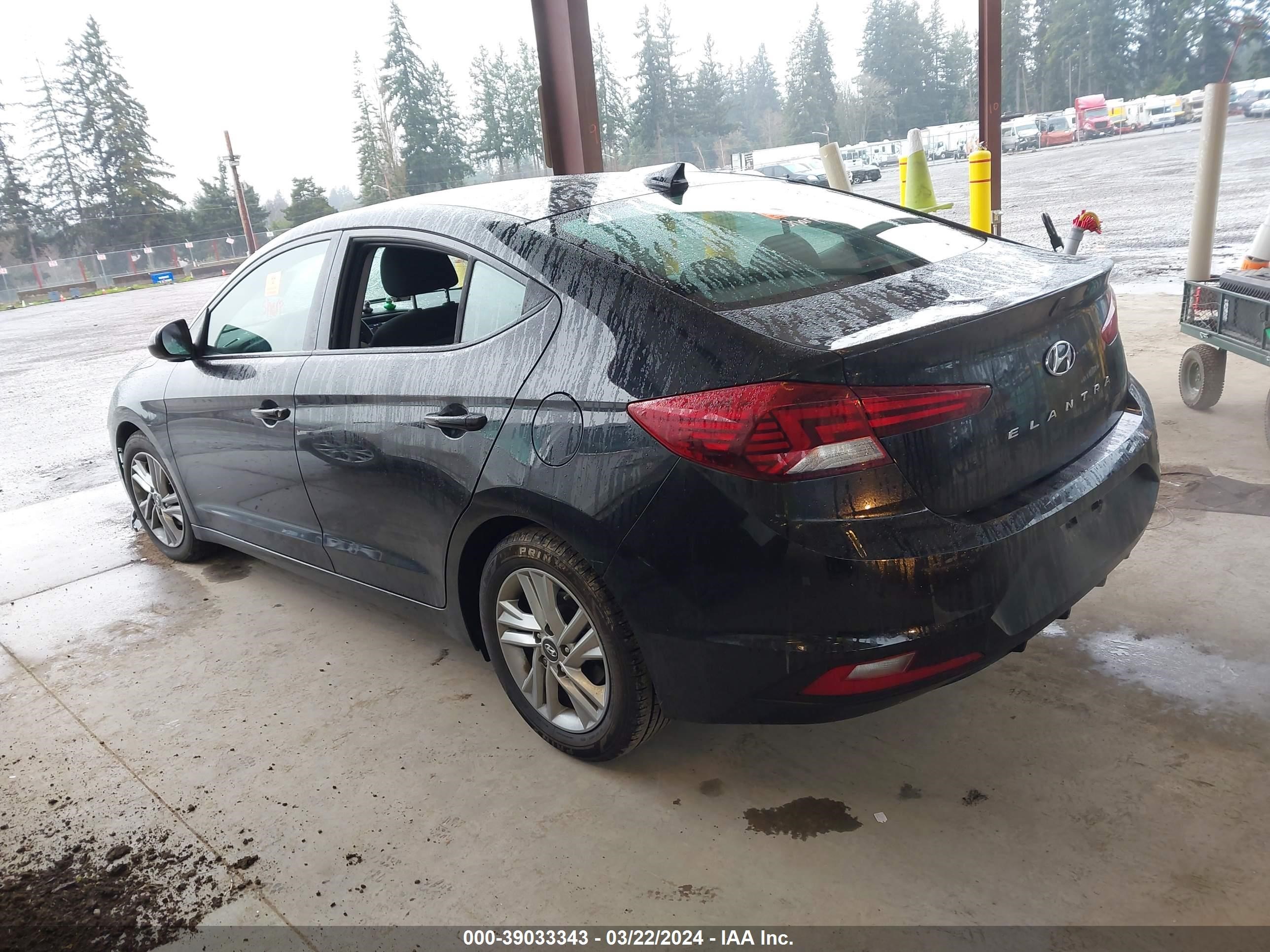 Photo 2 VIN: 5NPD84LF6LH593467 - HYUNDAI ELANTRA 