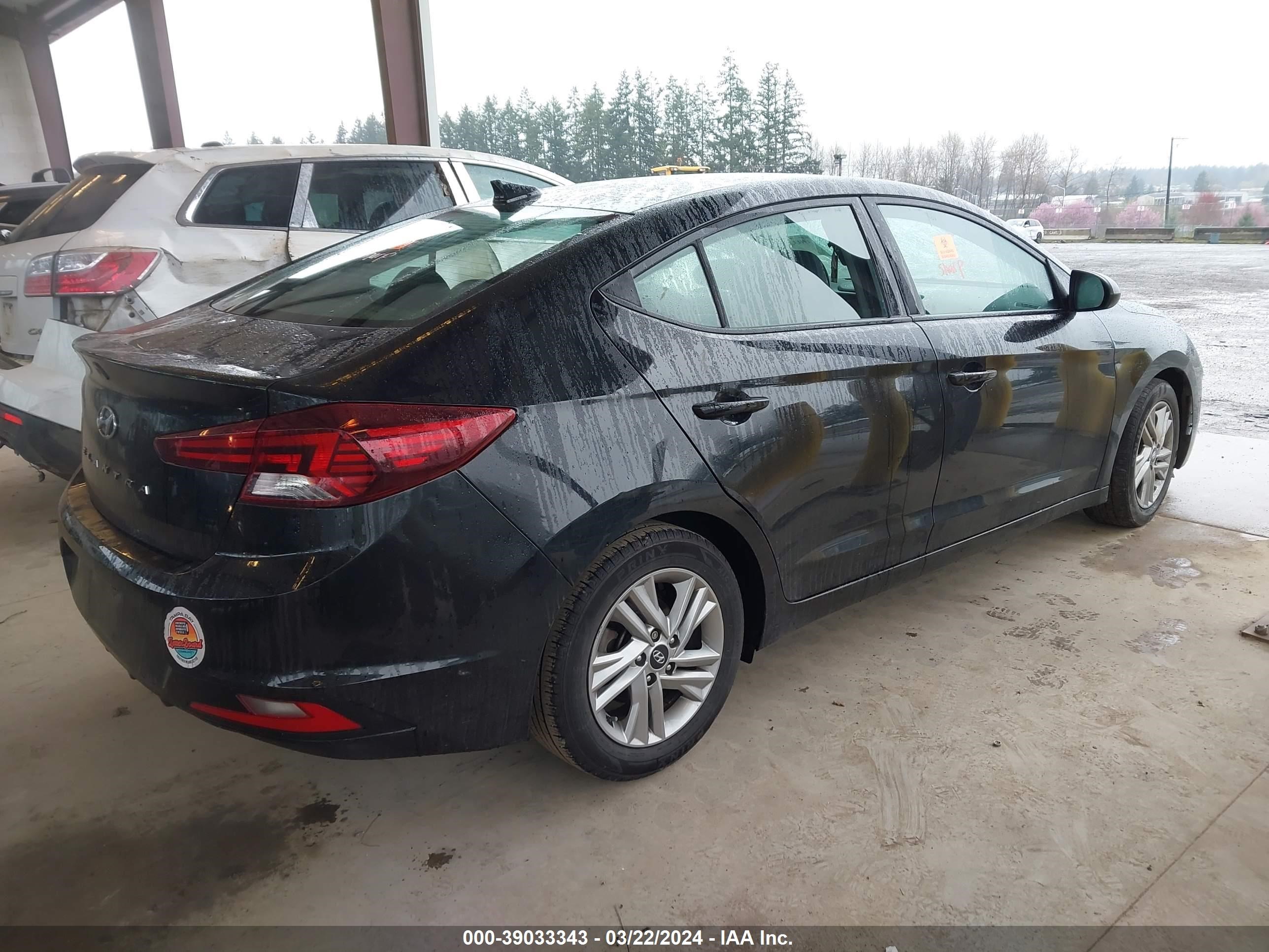 Photo 3 VIN: 5NPD84LF6LH593467 - HYUNDAI ELANTRA 