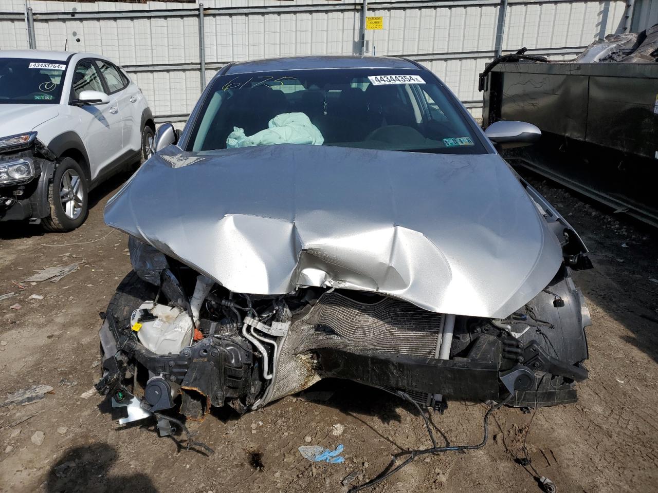 Photo 4 VIN: 5NPD84LF6LH626175 - HYUNDAI ELANTRA 