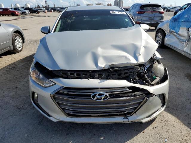 Photo 4 VIN: 5NPD84LF7HH004904 - HYUNDAI ELANTRA SE 