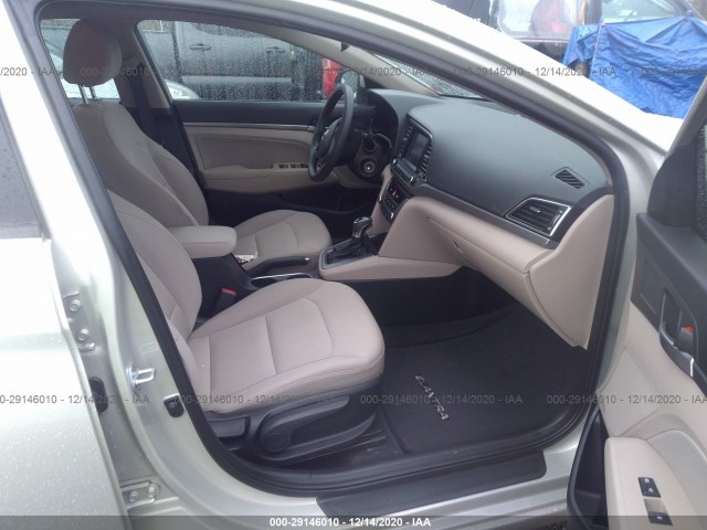 Photo 4 VIN: 5NPD84LF7HH010654 - HYUNDAI ELANTRA 