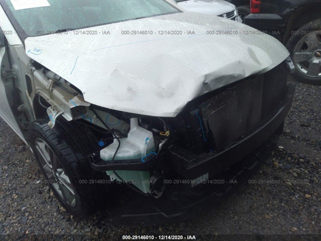 Photo 5 VIN: 5NPD84LF7HH010654 - HYUNDAI ELANTRA 