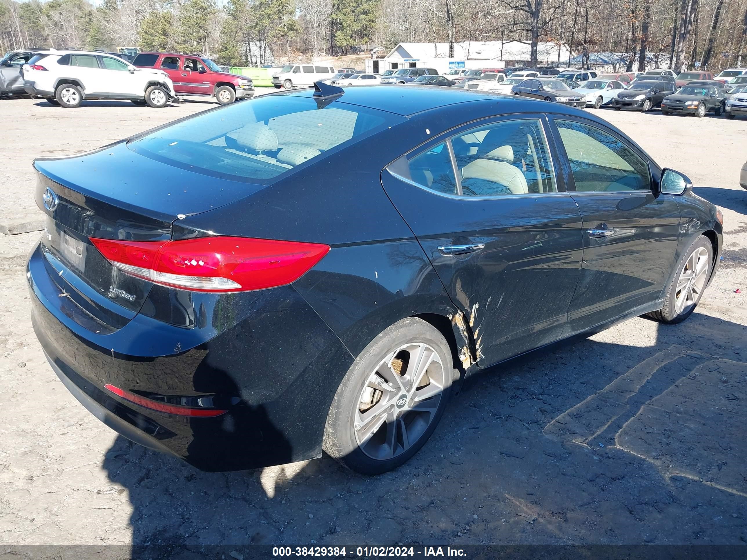 Photo 3 VIN: 5NPD84LF7HH012016 - HYUNDAI ELANTRA 