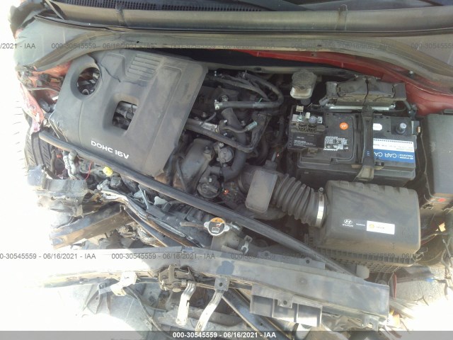 Photo 9 VIN: 5NPD84LF7HH014154 - HYUNDAI ELANTRA 