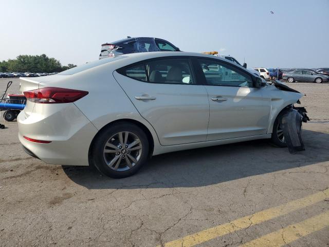 Photo 2 VIN: 5NPD84LF7HH015613 - HYUNDAI ELANTRA SE 