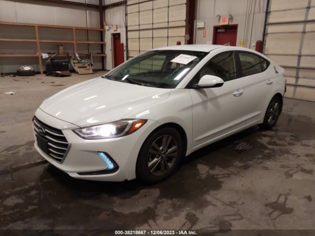 Photo 1 VIN: 5NPD84LF7HH016504 - HYUNDAI ELANTRA 