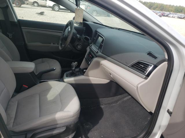 Photo 4 VIN: 5NPD84LF7HH021718 - HYUNDAI ELANTRA SE 