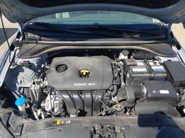 Photo 6 VIN: 5NPD84LF7HH023503 - HYUNDAI ELANTRA SE 