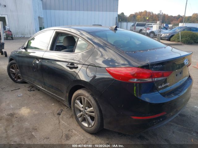 Photo 2 VIN: 5NPD84LF7HH024411 - HYUNDAI ELANTRA 