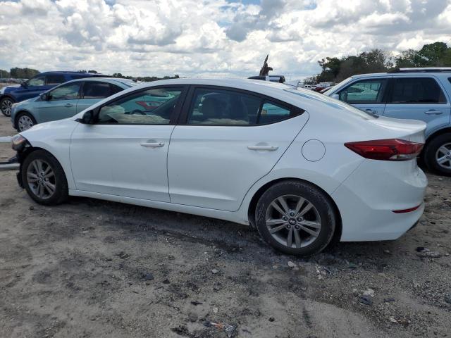 Photo 1 VIN: 5NPD84LF7HH024943 - HYUNDAI ELANTRA 