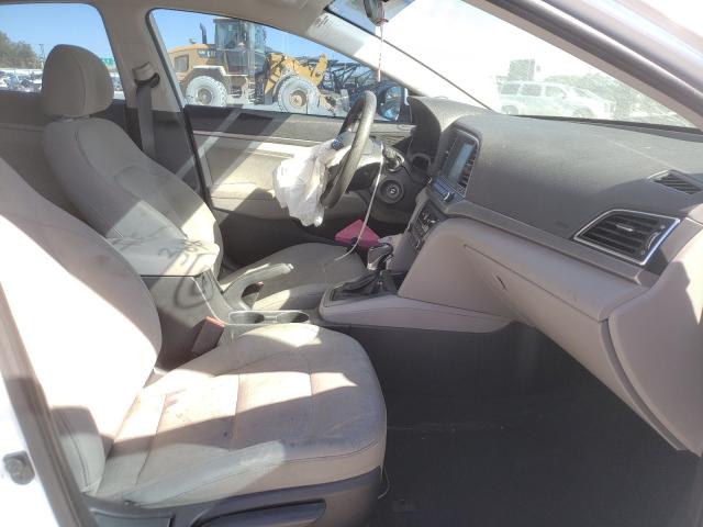 Photo 4 VIN: 5NPD84LF7HH028104 - HYUNDAI ELANTRA SE 