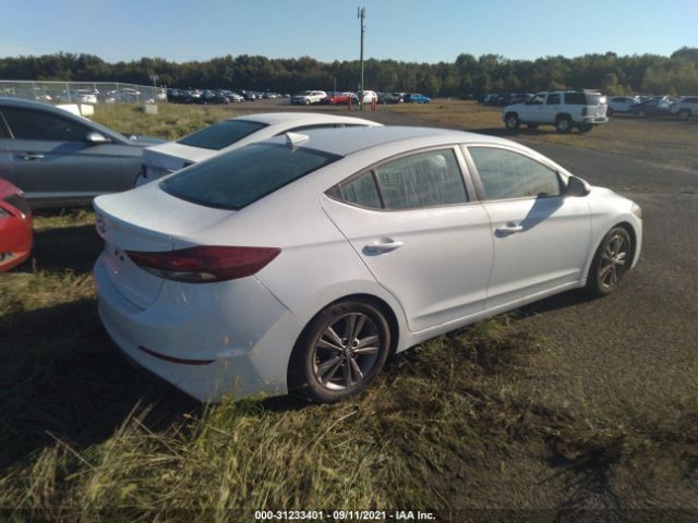 Photo 3 VIN: 5NPD84LF7HH031679 - HYUNDAI ELANTRA 