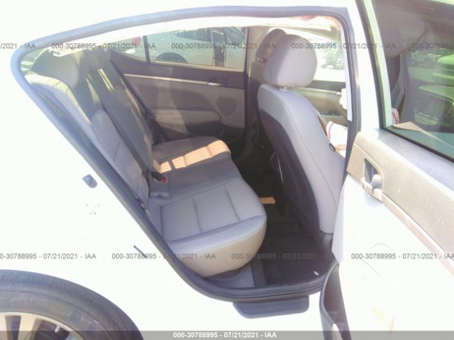 Photo 7 VIN: 5NPD84LF7HH031861 - HYUNDAI ELANTRA 