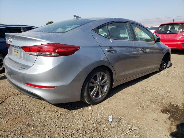 Photo 2 VIN: 5NPD84LF7HH033870 - HYUNDAI ELANTRA SE 