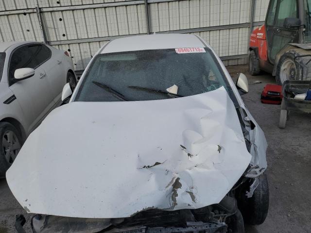 Photo 4 VIN: 5NPD84LF7HH043573 - HYUNDAI ELANTRA 