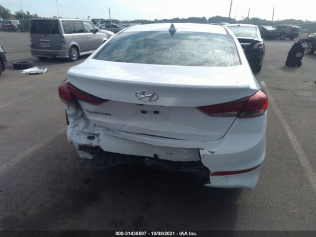 Photo 5 VIN: 5NPD84LF7HH043797 - HYUNDAI ELANTRA 