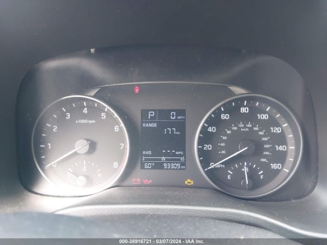 Photo 6 VIN: 5NPD84LF7HH053195 - HYUNDAI ELANTRA 