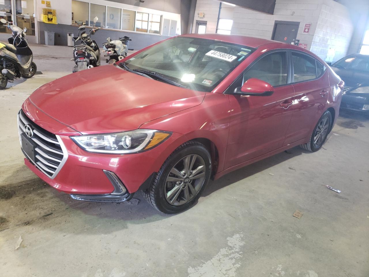 Photo 0 VIN: 5NPD84LF7HH058199 - HYUNDAI ELANTRA 