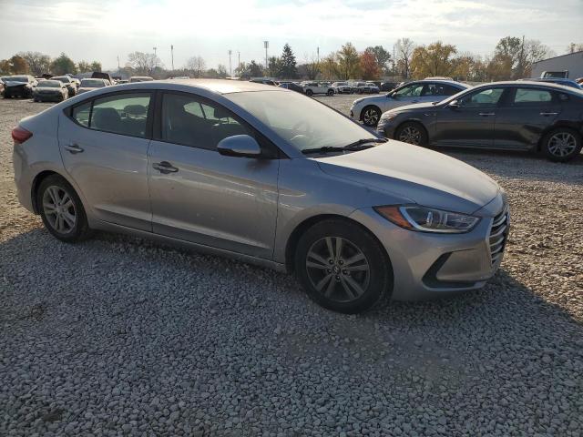 Photo 3 VIN: 5NPD84LF7HH064553 - HYUNDAI ELANTRA SE 