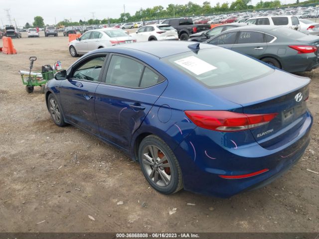 Photo 2 VIN: 5NPD84LF7HH064763 - HYUNDAI ELANTRA 