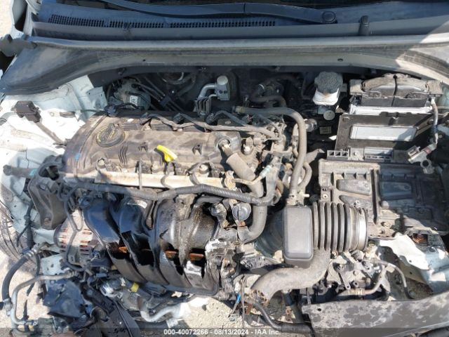 Photo 9 VIN: 5NPD84LF7HH072071 - HYUNDAI ELANTRA 