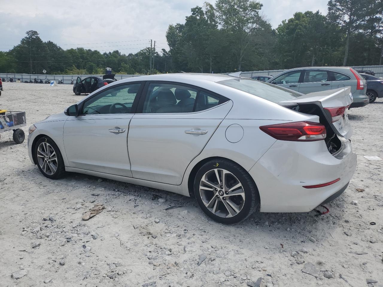 Photo 1 VIN: 5NPD84LF7HH075603 - HYUNDAI ELANTRA 