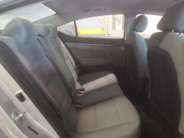 Photo 5 VIN: 5NPD84LF7HH075892 - HYUNDAI ELANTRA SE 