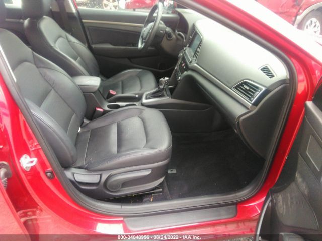 Photo 4 VIN: 5NPD84LF7HH079683 - HYUNDAI ELANTRA 