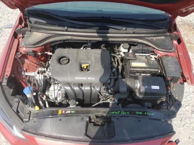 Photo 6 VIN: 5NPD84LF7HH080607 - HYUNDAI ELANTRA SE 